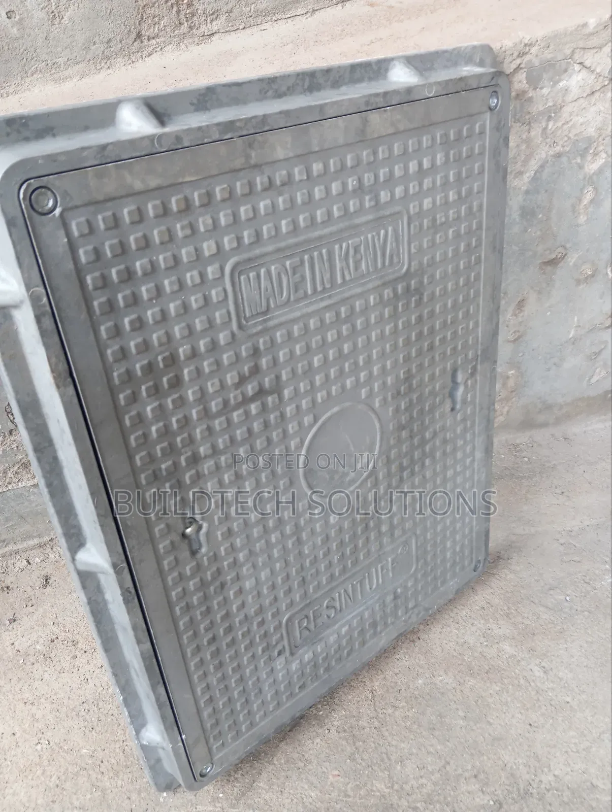Heavy Load Locable Fibre Reinforcement Cover