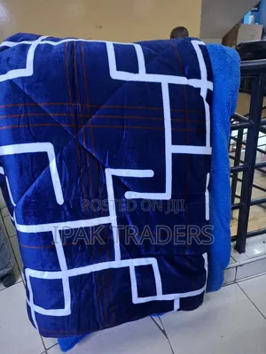 Single Woolen Duvets Different Colors 5×6