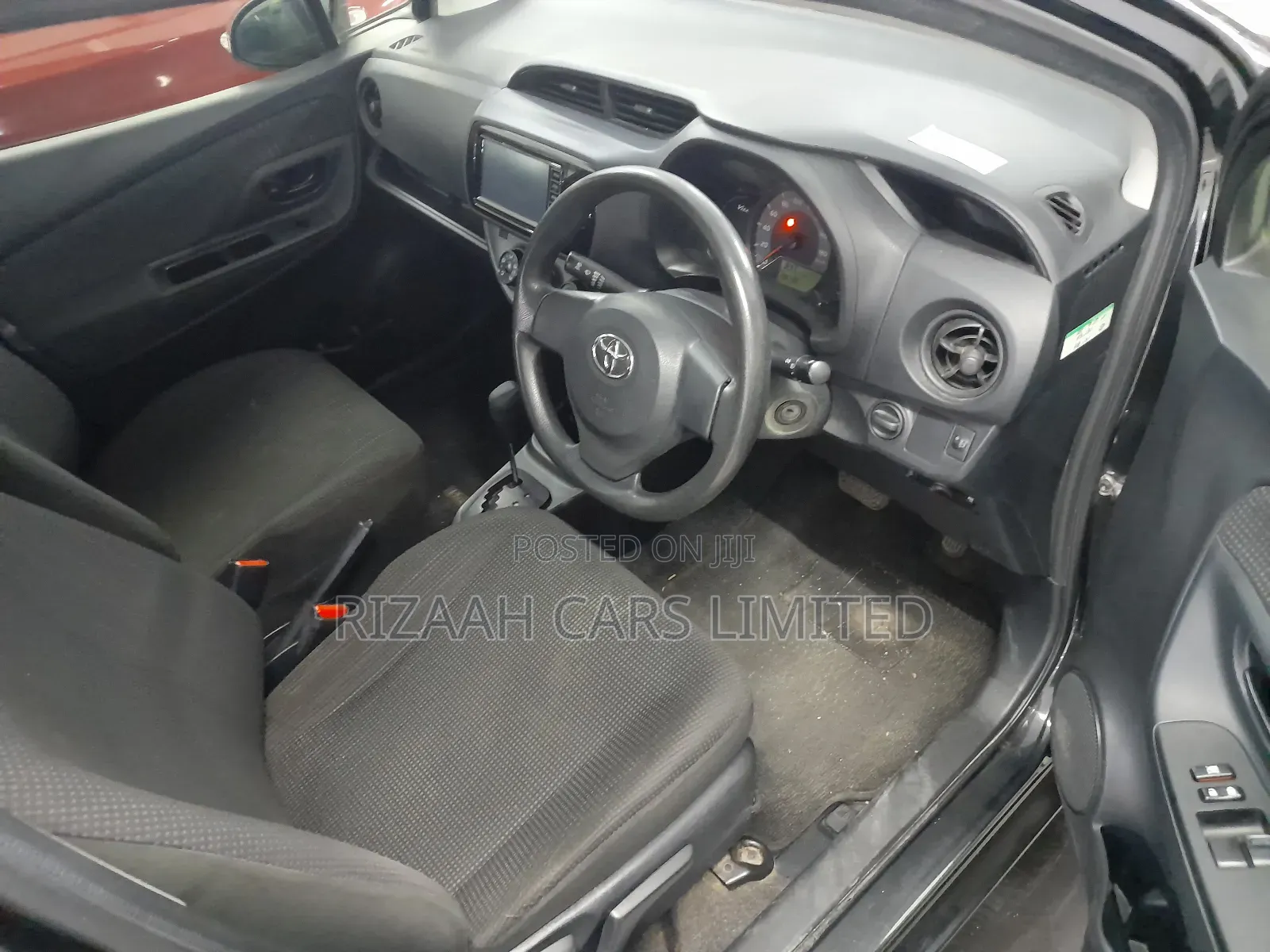 Toyota Vitz 2018 Blue