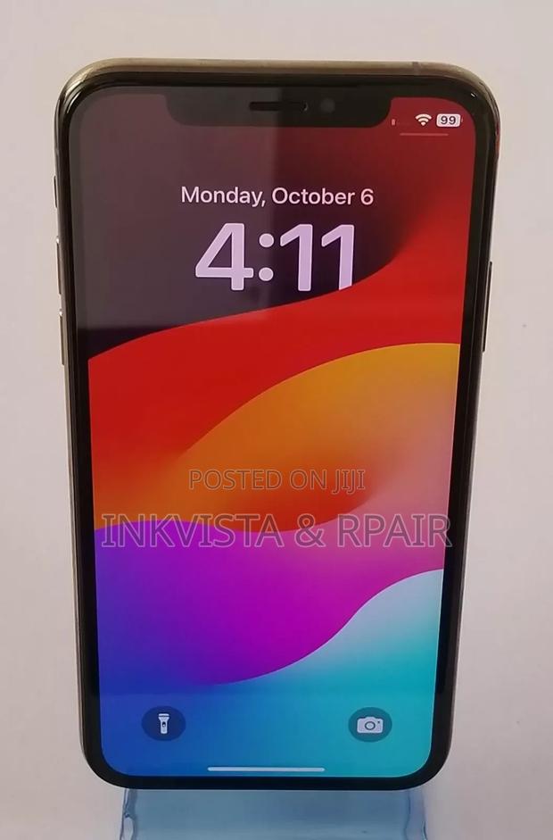 Apple iPhone XS 256 GB Gold - main view