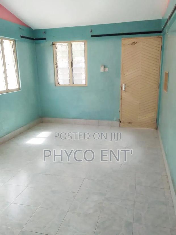 Furnished 2bdrm Bungalow in Red Estate, Kiembeni for sale - thumbnail 2