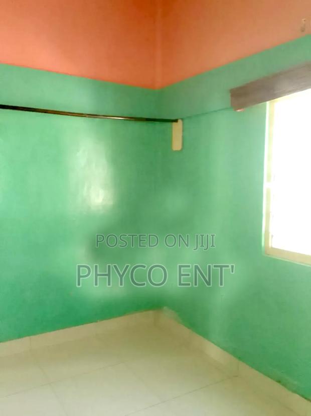 Furnished 2bdrm Bungalow in Red Estate, Kiembeni for sale - thumbnail 3