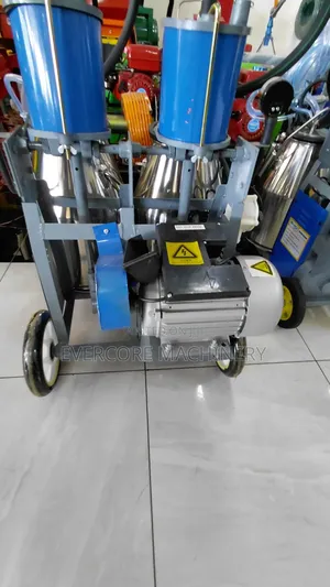 Double Bucket Cow Milking Machine 25l Each, Electric Powered