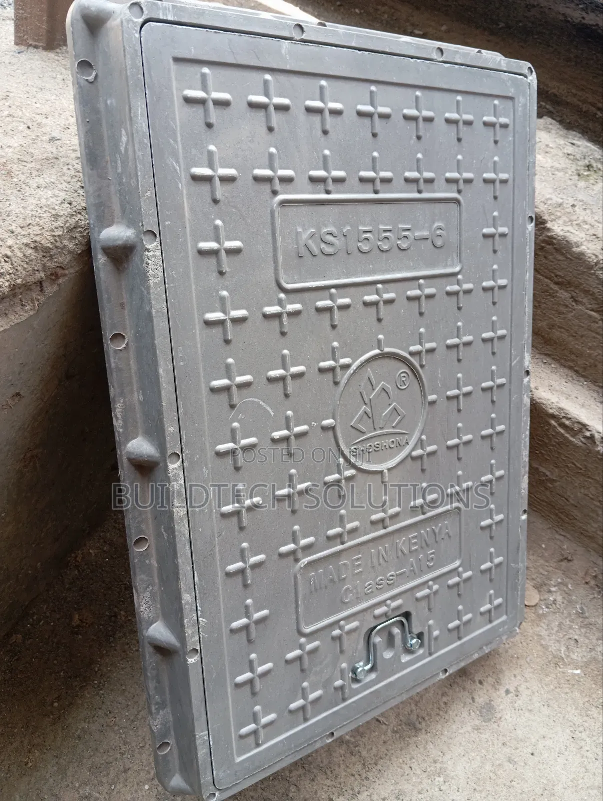 Anti- Rust Fibre Manhole Cover 18" ×24"