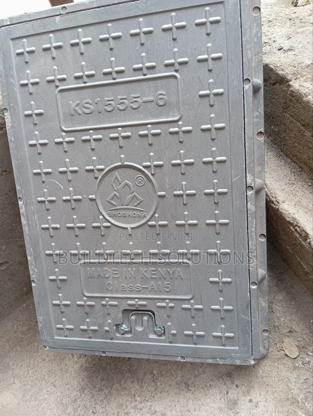 Weatherproof Fibre Manhole Cover