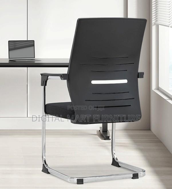 Office Chair: High Back Durable Milling Office Chair - thumbnail 3