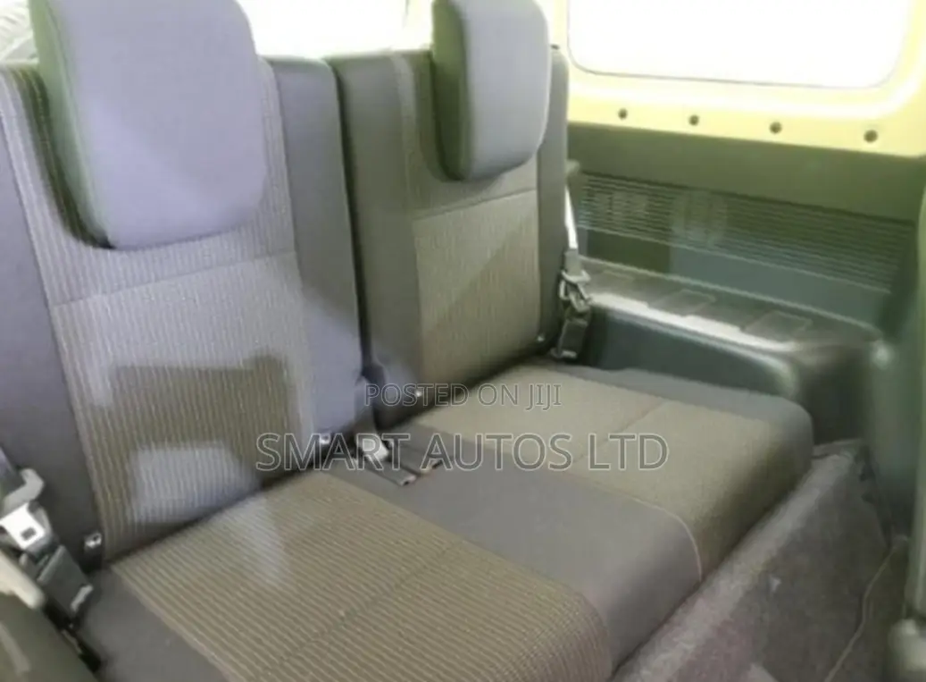 Suzuki Jimny 2018 Beige