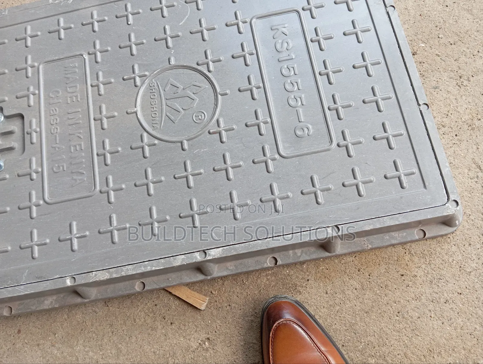 Strong and Light Weight Manhole Cover