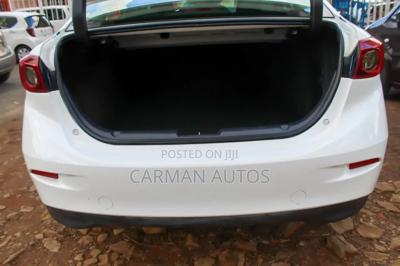 Mazda Axela 2018 White