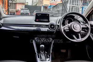 Mazda Demio 2018 Silver