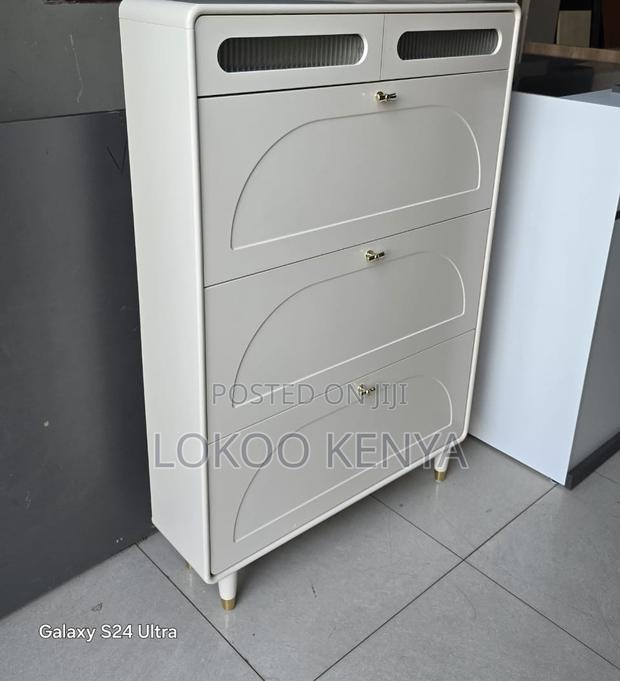 Shoe Cabinet : Generic Modern Shoe Rack - thumbnail 4