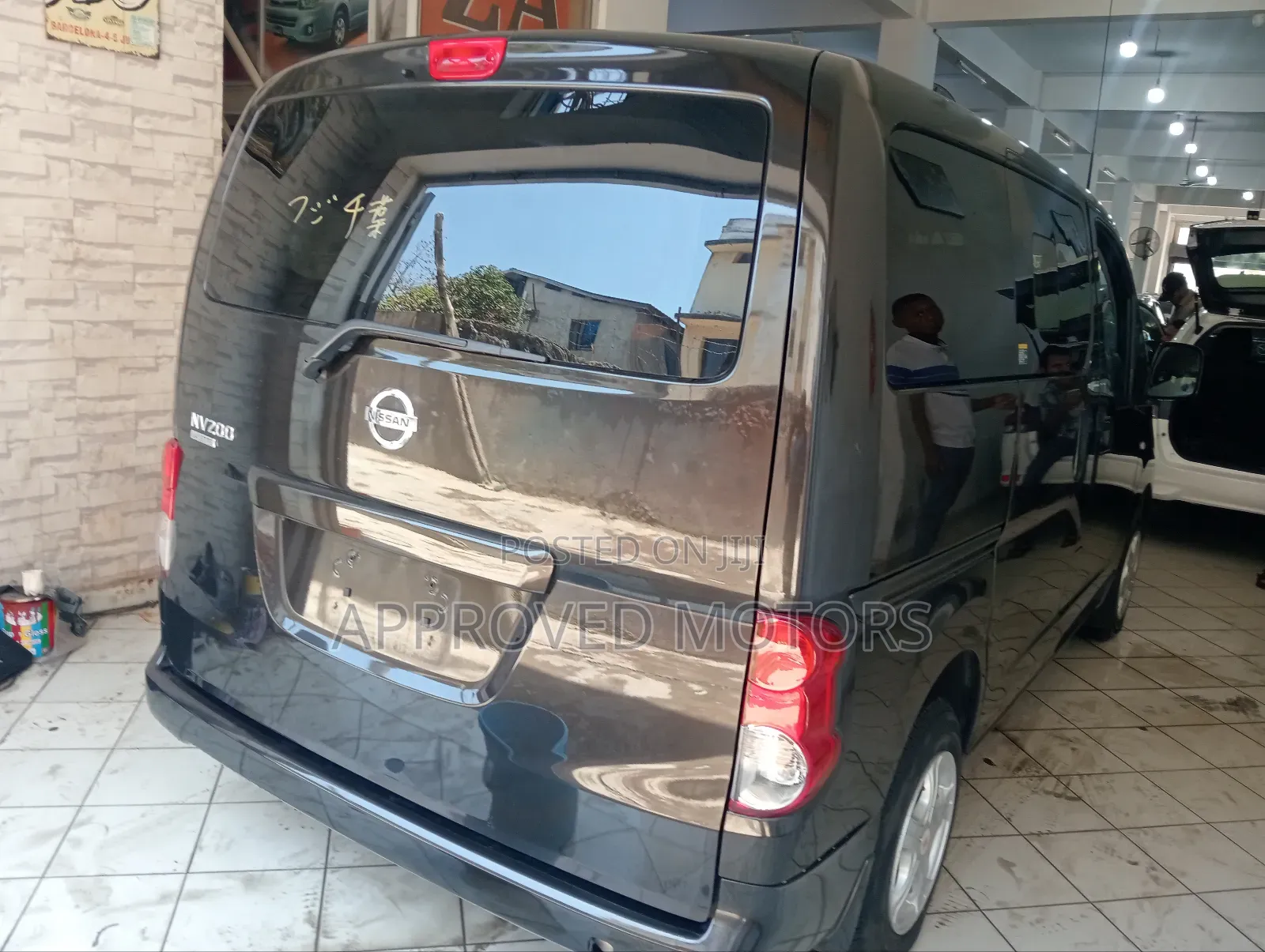 Nissan Caravan 2019 Black