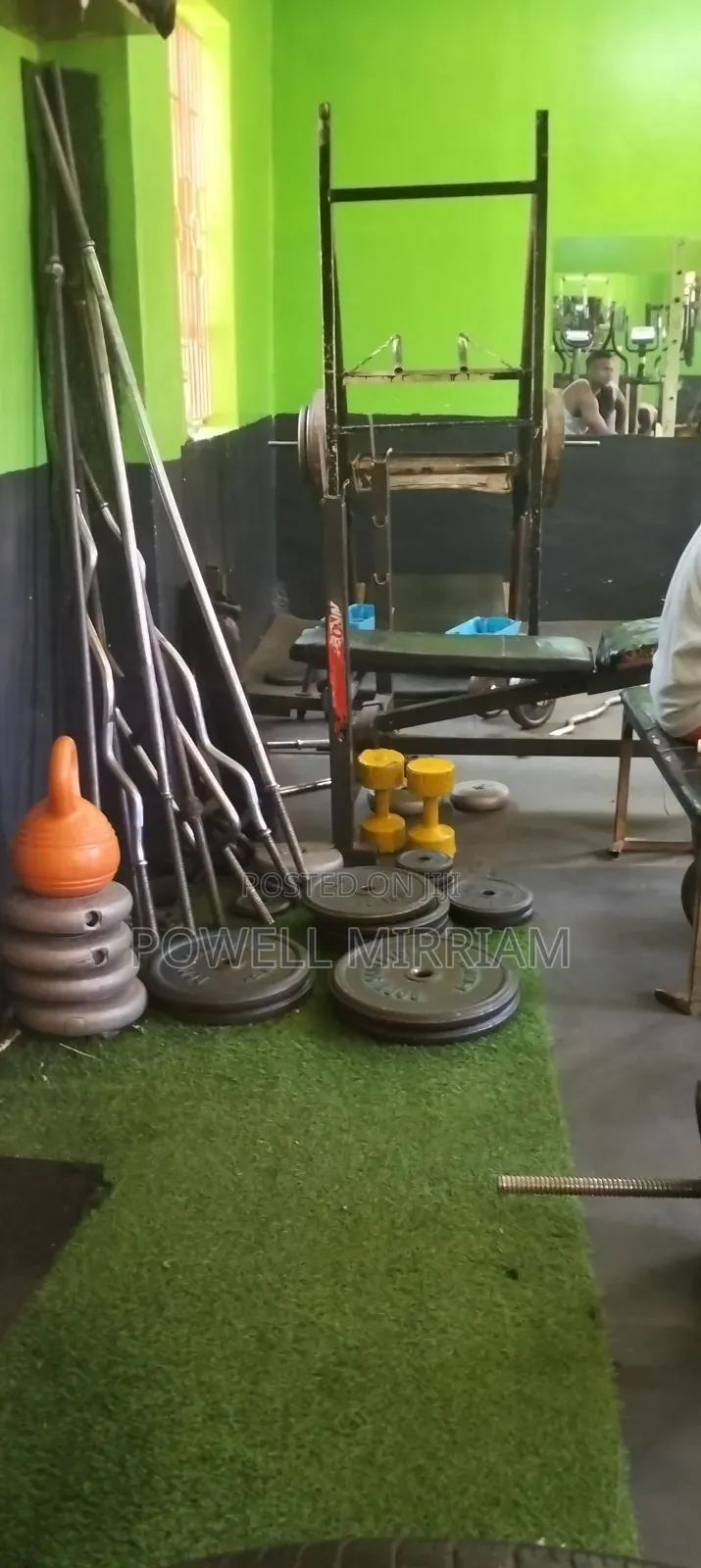 Lady Personal Group Outdoor Fitness Trainer
