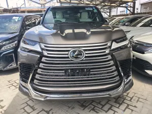 Lexus LX 600 2022 Gray