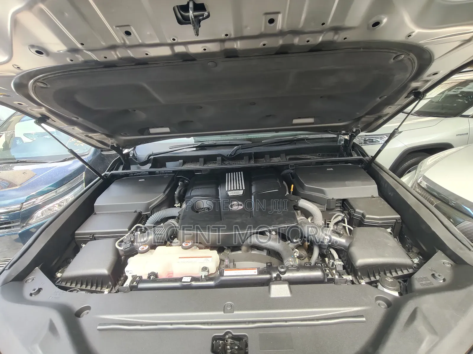 Lexus LX 600 2022 Gray
