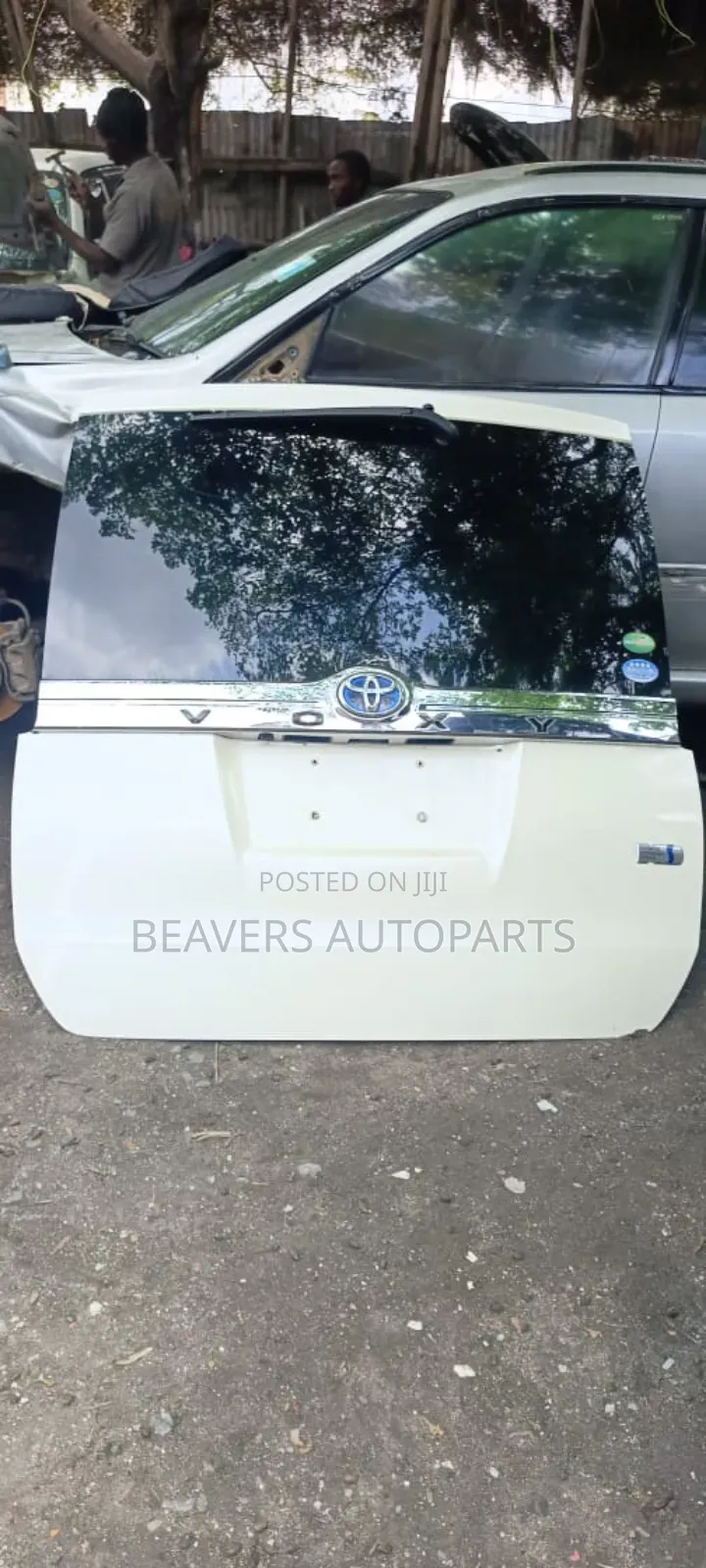Toyota Voxy 2015-2018 Boot Tailgate