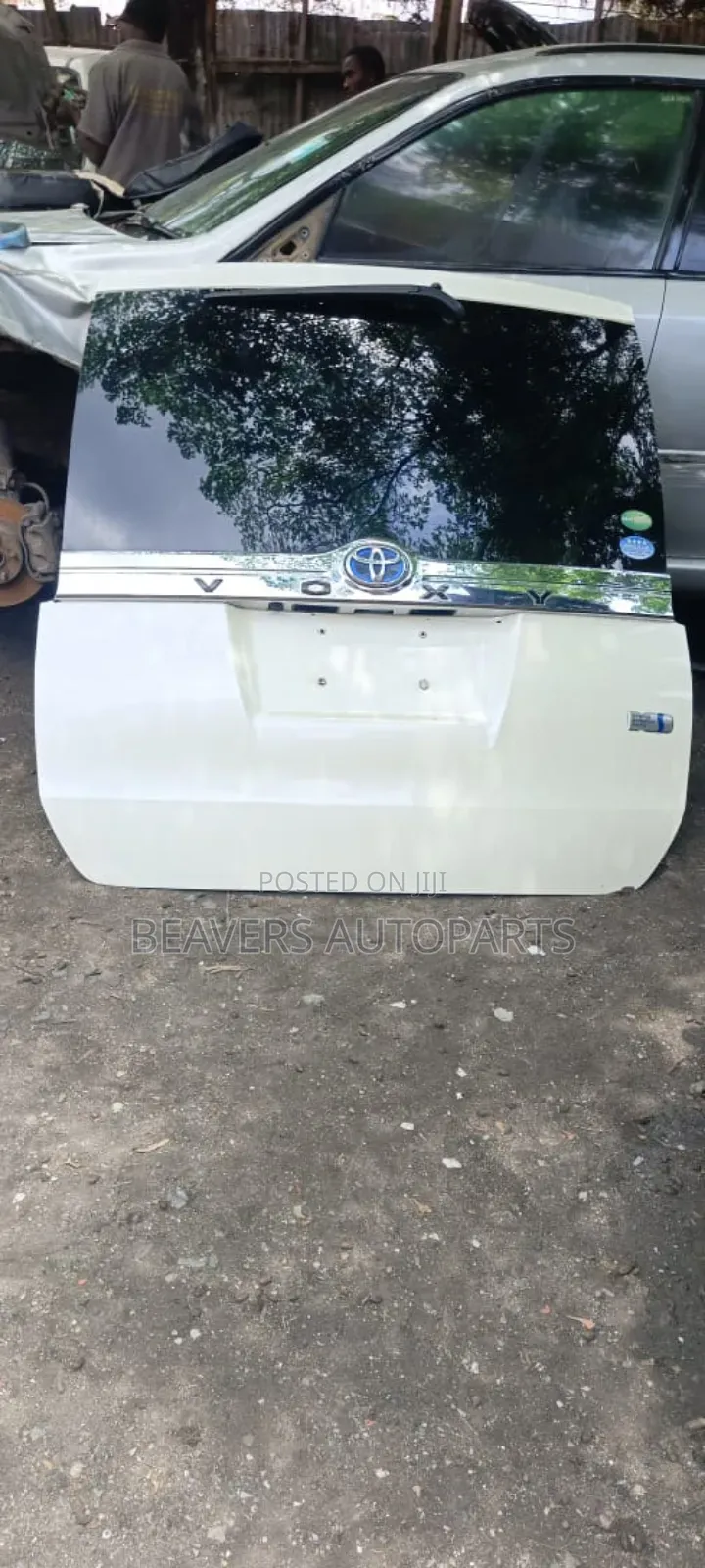 Toyota Voxy 2015-2018 Boot Tailgate