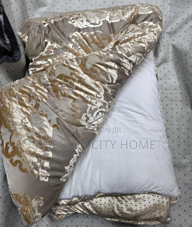 Honey G Silk Duvet Set Available - thumbnail 2