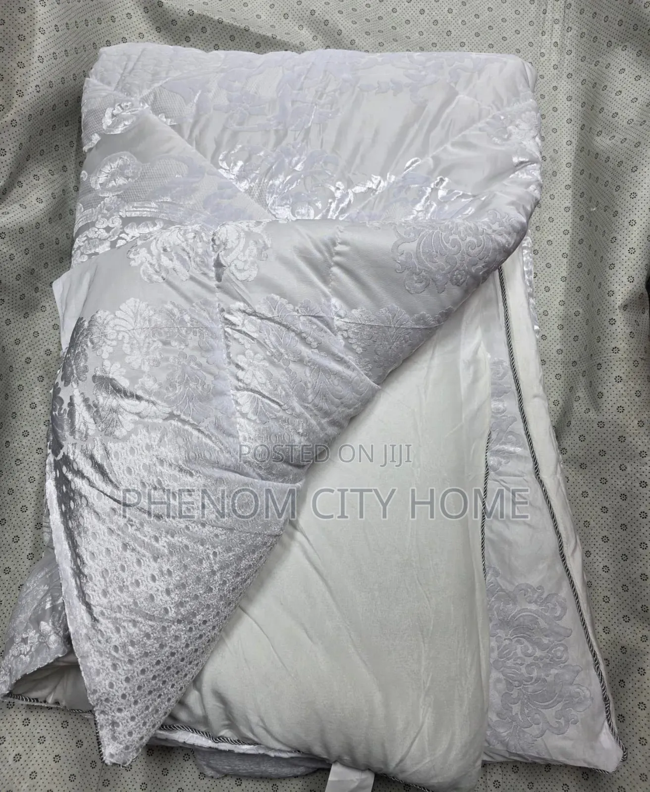 Binded Silk Velvet Duvet Set