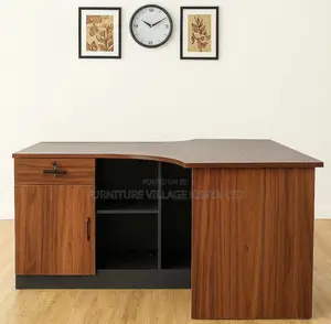 Office Desk:Contemporary Leadership Office Desk – 1400mm