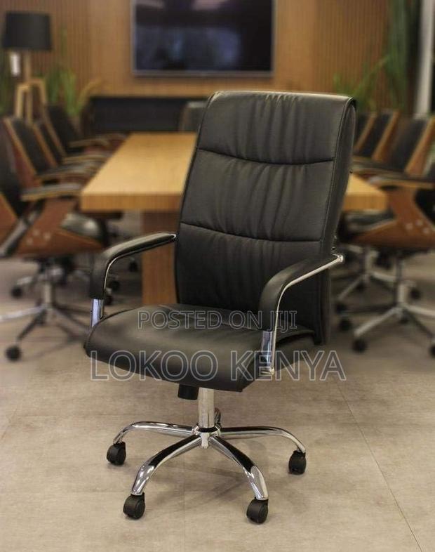 Office Chair : Adjustable Height Office Chair – Black - thumbnail 4