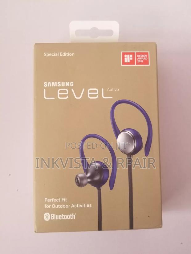 Samsung Level Active Neckband Earphones. - main view