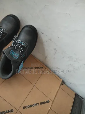 Vaultex Safety Boots