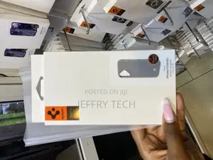 Umbree Spigen iPhone 17 Case, Enzo Aramid T Magfit Case