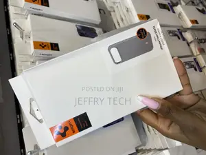 Medear Spigen Enzo Aramid T Magfit Designed for iPhone 17 Air
