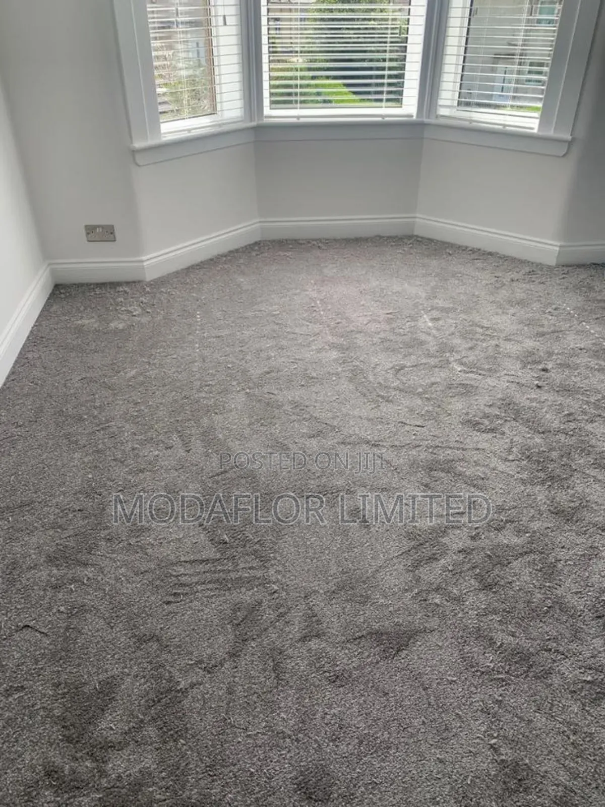 Classic Grey Wall to Wall Carpet – Sleek, Modern Versatile