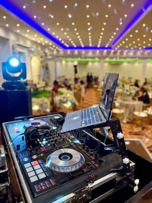 Mc,Dj,Service