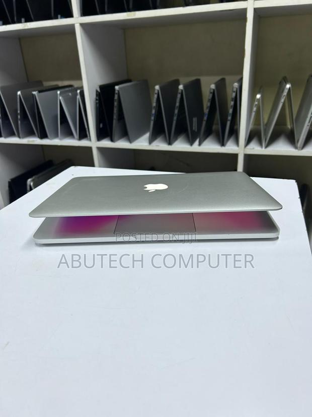 Laptop Apple MacBook Pro 2015 16GB Intel Core i7 SSD 512GB - main view