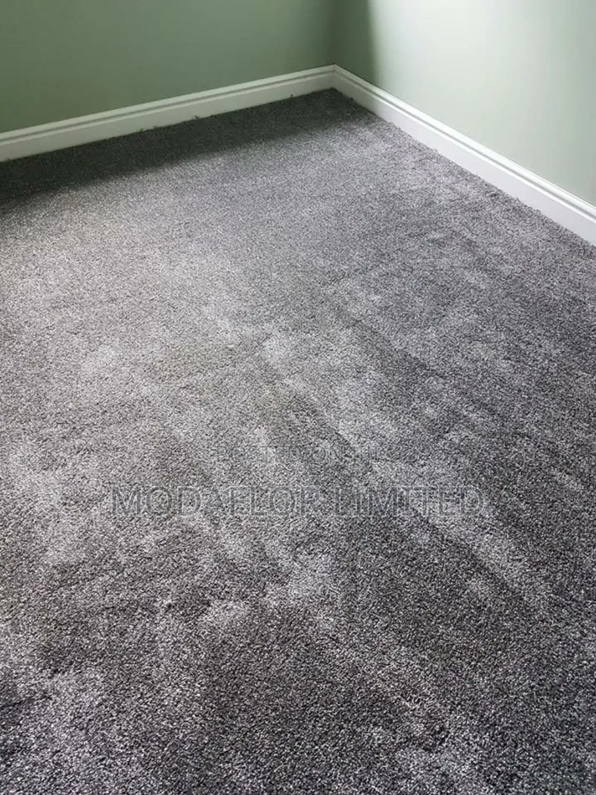 15. Warm Wall to Wall Carpets for Bedrooms Lounges 