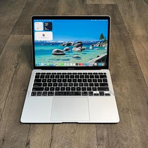 Laptop Apple MacBook Pro 2020 M1 8GB Apple M1 SSD 256GB - main view