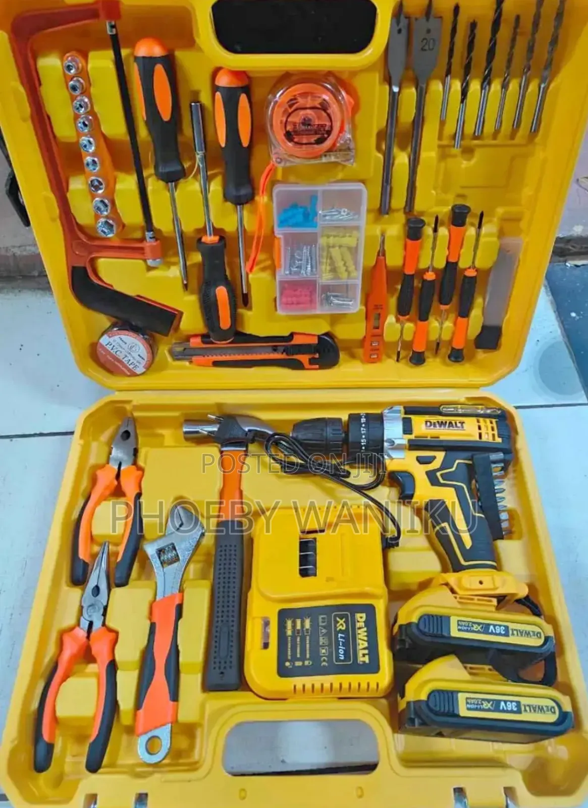 Dewalt Cordless Drill#36v/Cordless Drill With Accessories