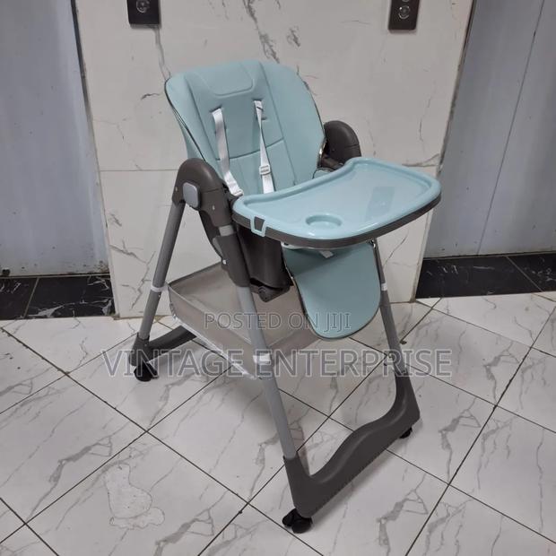 Feeding Chair - thumbnail 3