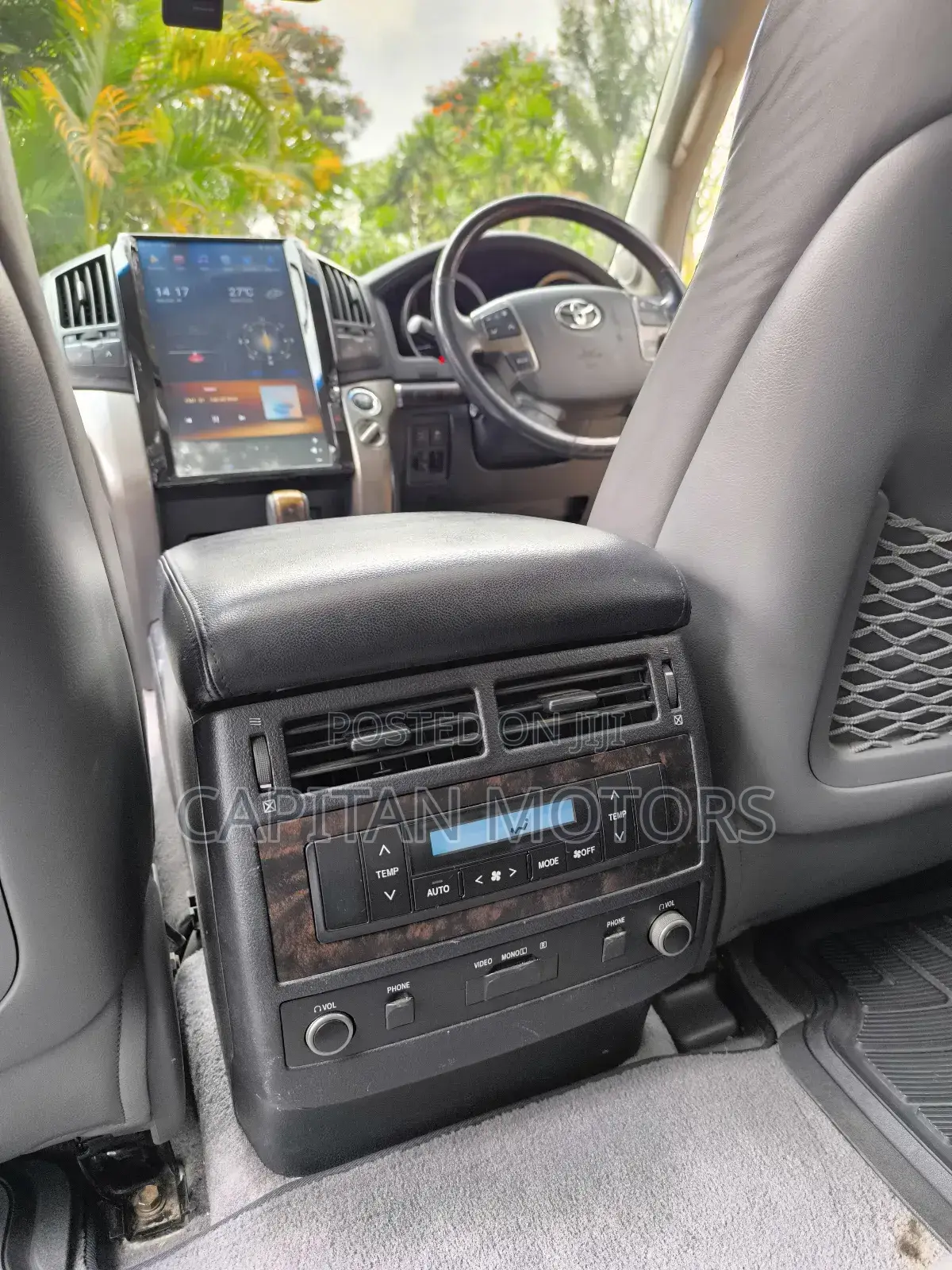 Toyota Land Cruiser 2012 Blue
