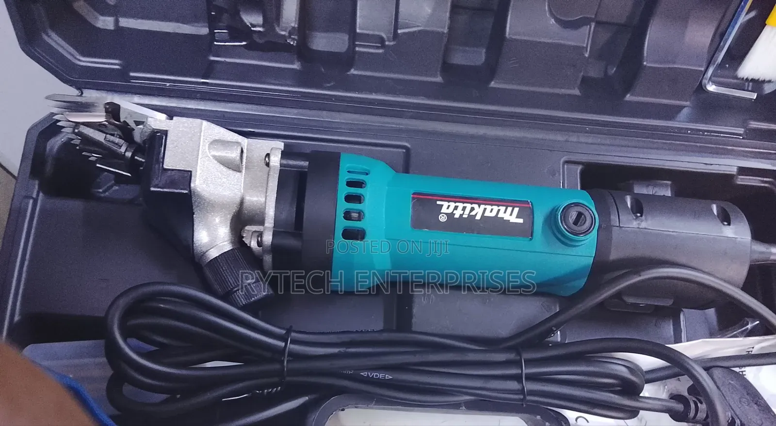 Makita Electric Wool Clipper Machine
