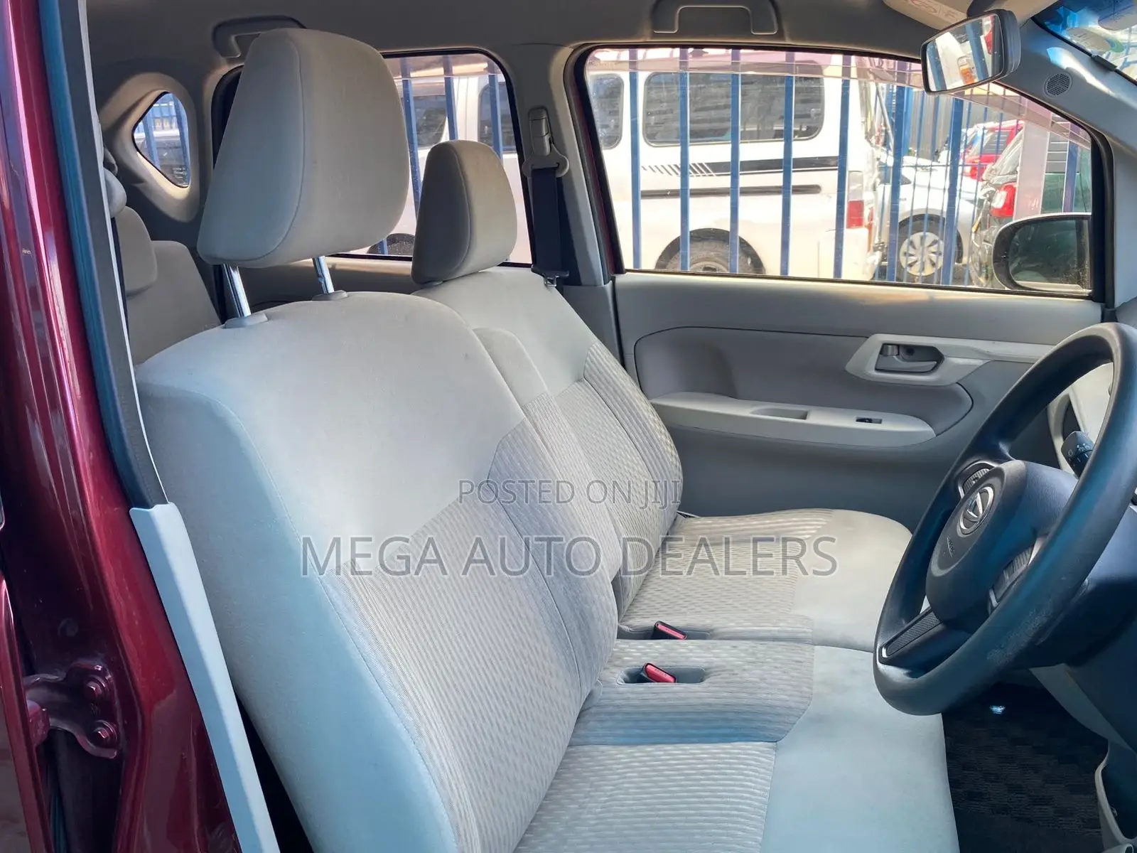 Daihatsu Move 2018 Red