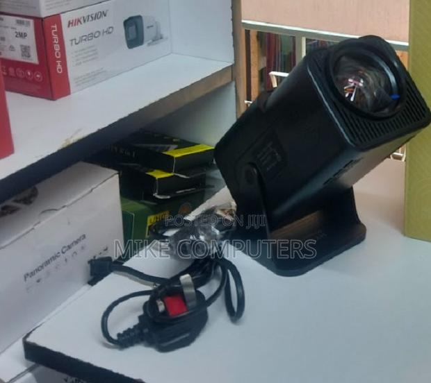 Mini-Hy320 Android 13 Projector 1920 X 1080 - main view