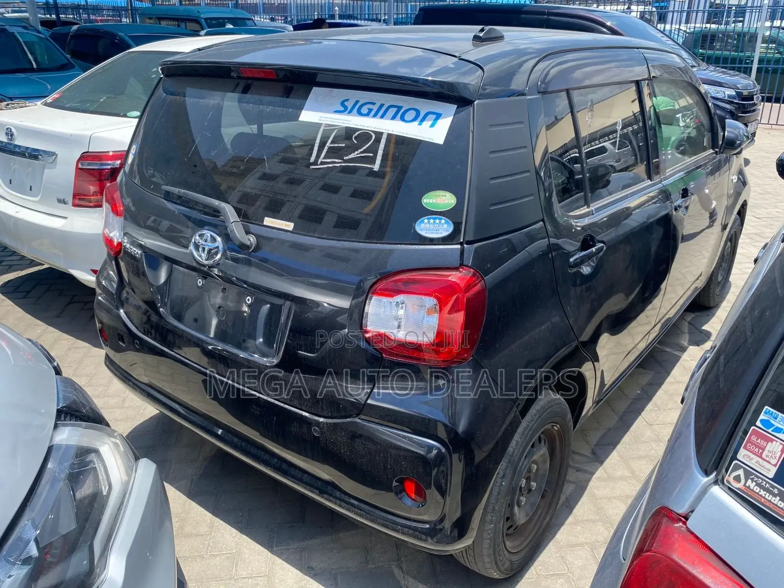 Toyota Passo 2018 Black