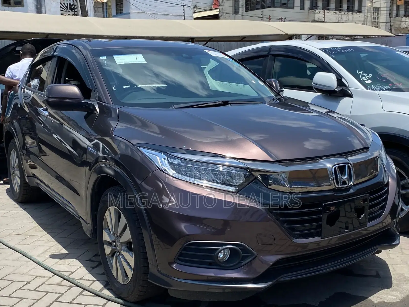 Honda Vezel 2018 Brown