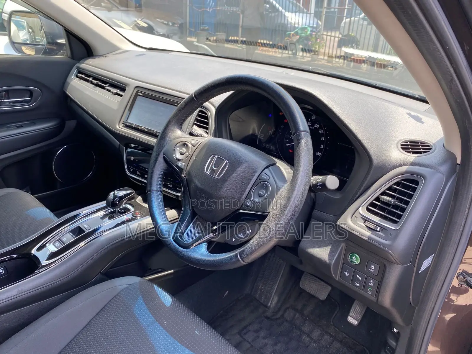 Honda Vezel 2018 Brown