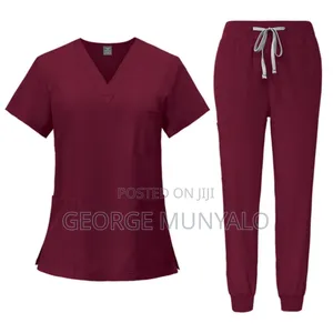 Medical Scrubs/Nursing Uniforms