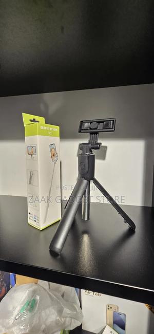 R1 Multi-Functional Selfie Stick Tripod – Bluetooth Remote - thumbnail 2