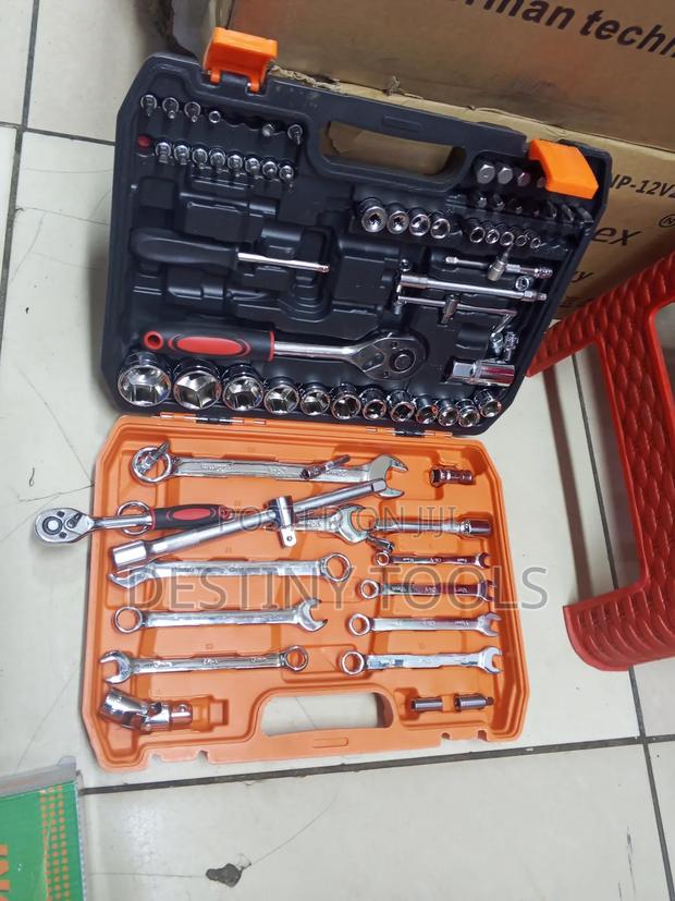 82pcs Spanner Set