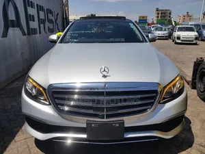 Mercedes-Benz E400 2018 Silver