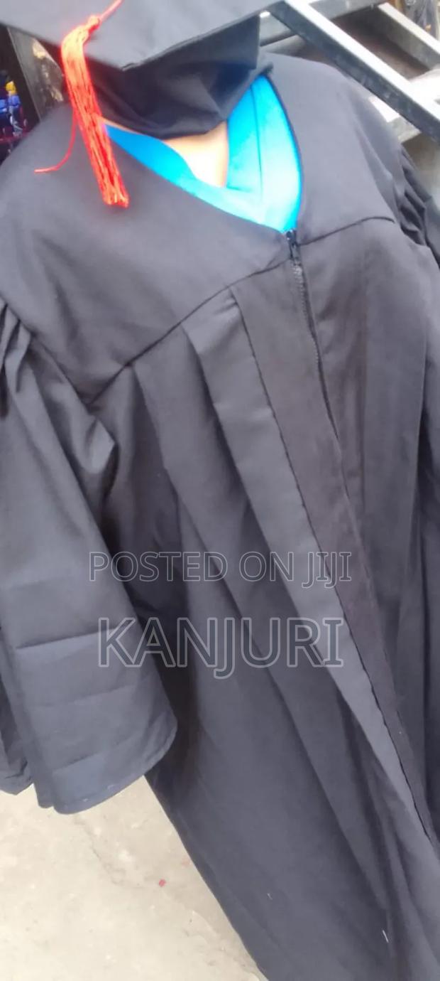 Highquality Gowns and Professional Gowns - thumbnail 3