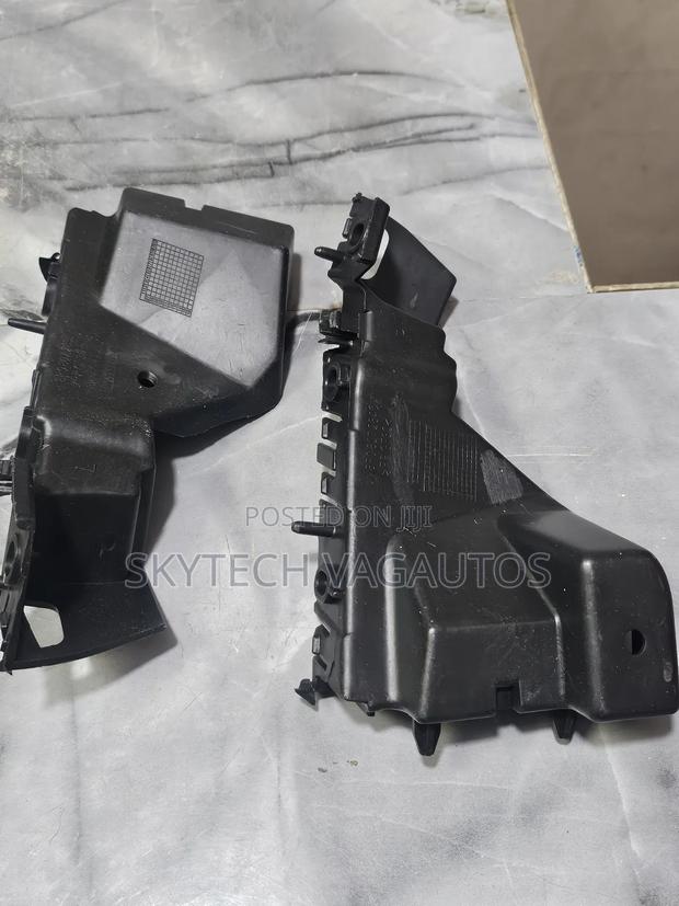 Audi Q5 Front Bumper Slide