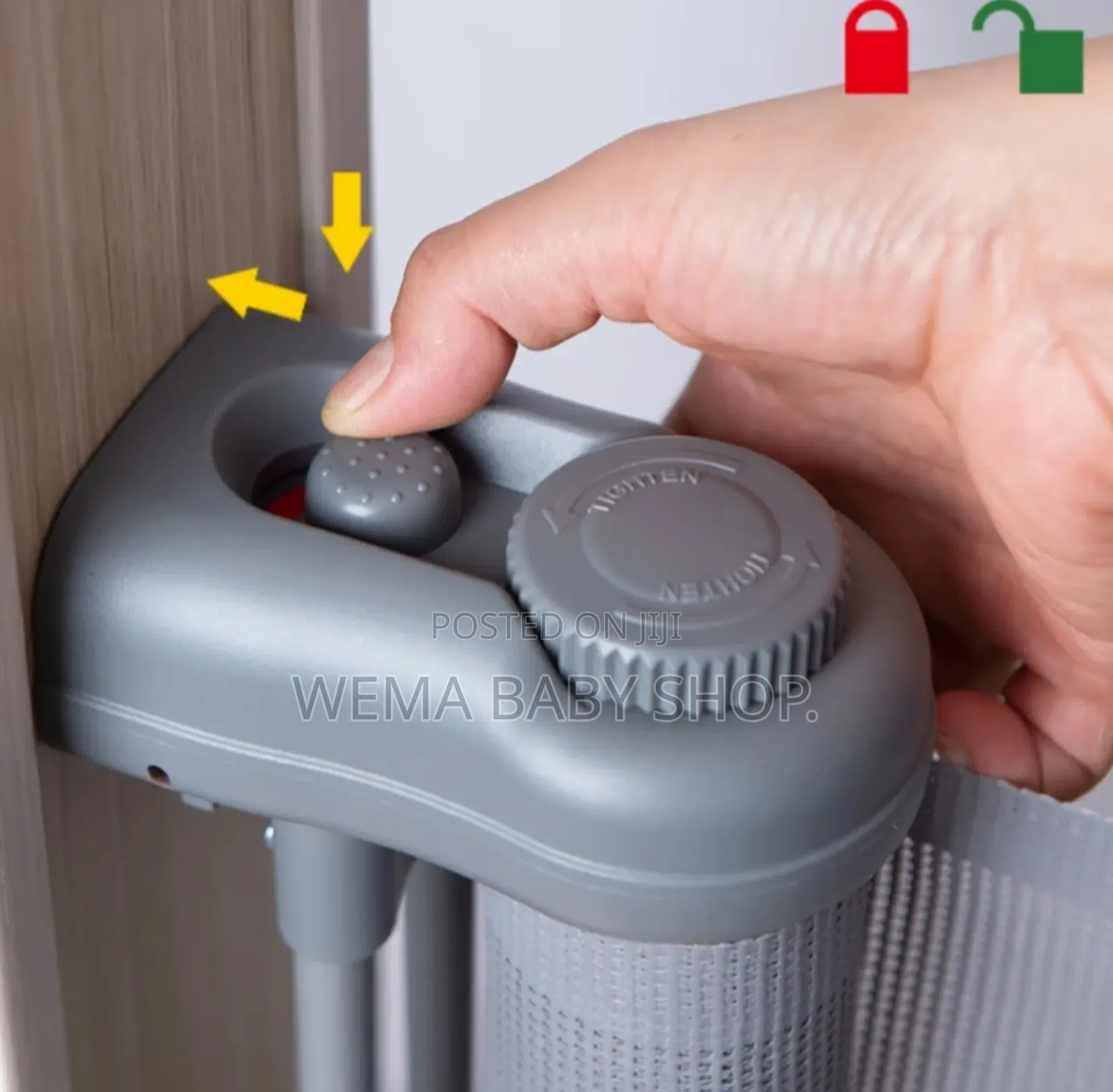 Retractable Baby/Pet Safety Gate /Stair Guard